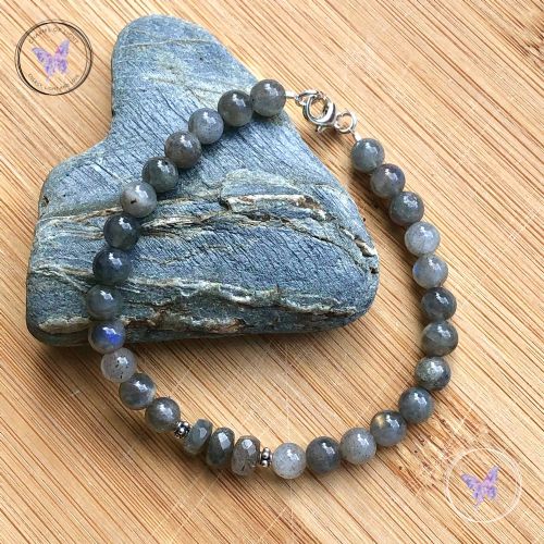 Labradorite Bead Bracelet With Facet Feature